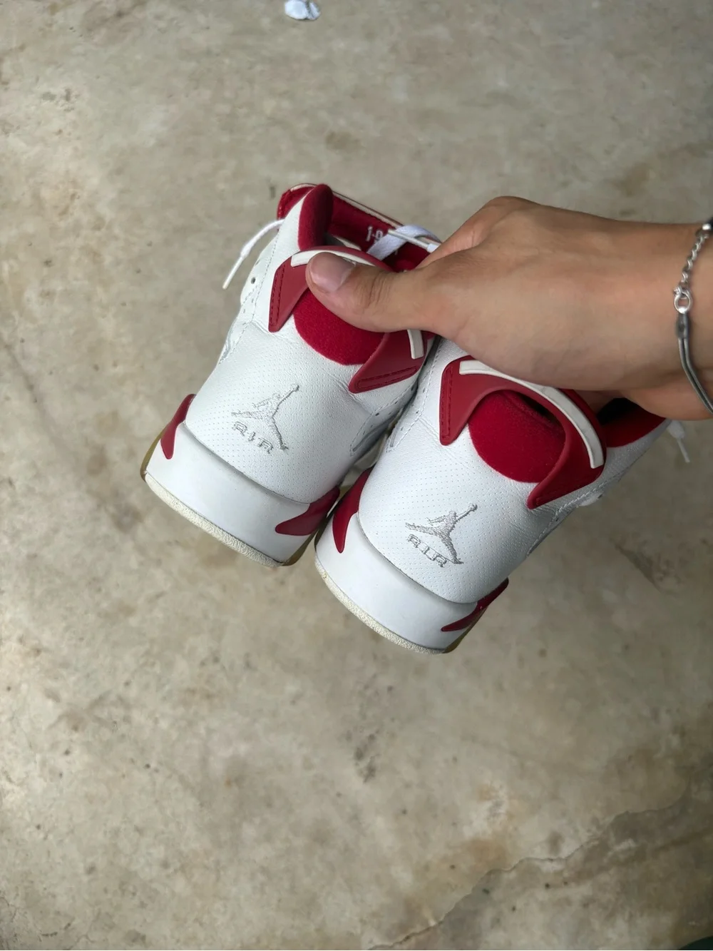 Nike Air Jordan 6 Retro 